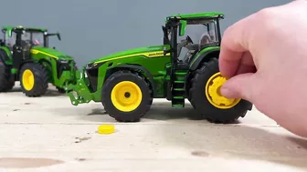 NEW JOHN DEERE 8R 410 by WIKING | 2 for the MODEL COLLECTION