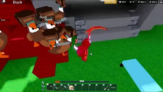 Juggernaut VS 100 ducks...(roblox bedwars)