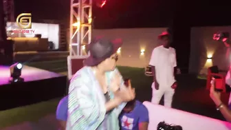 WATCH AS KOLAWOLE AJEYEMI SLAP TOYIN ABRAHAM BUTT  AS SHE TWERK