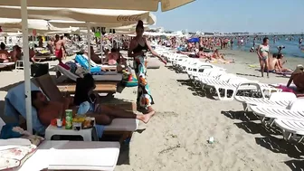 Plaja Itsy Bitsy Beach  Sun Summer Party Fun Mamaia Beach Bikini Beach.