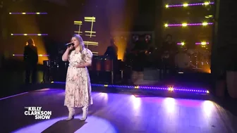 Kelly Clarkson Covers 'Arcade' By Duncan Laurence | Kellyoke