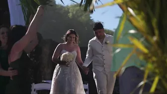 Anna & Miguel's Puerto Rico Beach Elopement