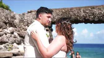 Anna & Miguel's Puerto Rico Beach Elopement