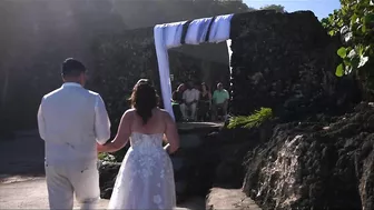 Anna & Miguel's Puerto Rico Beach Elopement