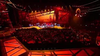 Ed Sheeran – Bad Habits (feat. Bring Me The Horizon) [Live at the BRIT Awards 2022]