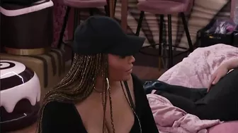 (Spoilers) Cynthia Calls Out Chris Kirkpatrick | Celebrity Big Brother 3 Live Feeds