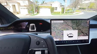 2022 Model X Plaid v 2022 Model X Long Range