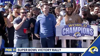 Aaron Donald confirms he won't retire at Rams victory rally