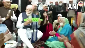 Pm Modi Memes On Mahangai Song Viral Video Modi Funny