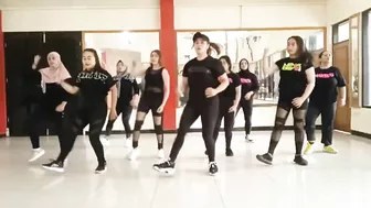 Twerk Party || Brandon Beal - Twerk It Like Miley#senamkreasi #tiktokviral