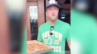 Barstool Pizza Review - Hot Pie Pizza (West Palm Beach, FL)