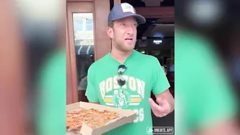 Barstool Pizza Review - Hot Pie Pizza (West Palm Beach, FL)