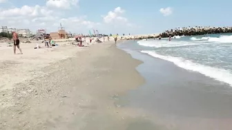 Plaja Modern Beach, Relaxation, Sea, Sun, 4K video, Bikini Beach, Romania Mamaia Beach.