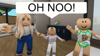 BREAKING MOM'S PHONE (Roblox Meme)