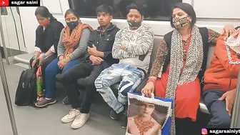 पुष्पराज आलू लेलो, टिंडे लेलो Funny Dialogue In Metro ????। Epic Public Reaction ????। Metro Prank। Sagar