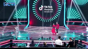 POPULAR STREAMER OF THE YEAR | TikTok AWARDS INDONESIA 2021