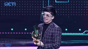 CELEBRITY OF THE YEAR | TikTok AWARDS INDONESIA 2021