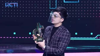 CELEBRITY OF THE YEAR | TikTok AWARDS INDONESIA 2021