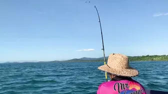 Ros caught a Fish at Mission Beach