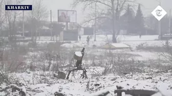 Ukrainian soldiers on front line come under attack | Kharkiv dispatch