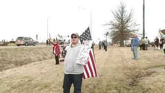 Trucker convoy protesting COVID mandates will travel through St. Louis Tuesday