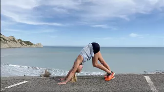 Post Run Stretching: Downward Dog w/ASICS Athlete Nicole van der Kaay