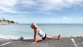 Post Run Stretching: Pigeon Pose w/ASICS Athlete Nicole van der Kaay