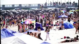 High school students skipping class left Miami Beach a total mess