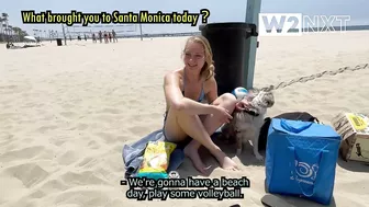 Bikini Girl playing volleyball on Santa Monica Beach - What are you wearing, LA?