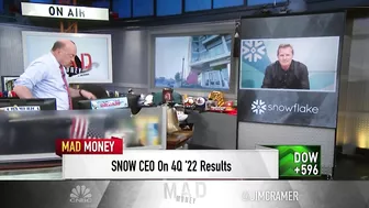 Snowflake CEO discusses quarterly results, full-year guidance and the company's 'consumption model'