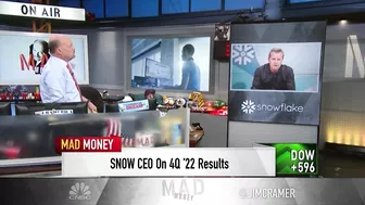 Snowflake CEO discusses quarterly results, full-year guidance and the company's 'consumption model'