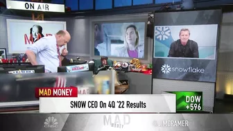 Snowflake CEO discusses quarterly results, full-year guidance and the company's 'consumption model'