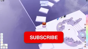 Vivian IS BACK.. (Roblox HACKED?!)