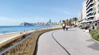 BENIDORM ???????? PONIENTE BEACH MORNING TIME MARCH 2022 Costa Blanca Spain Walking Tour 4K