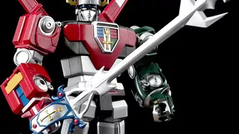 Anime action figures new voltron threezero preview pass or buy