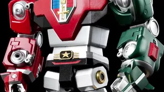 Anime action figures new voltron threezero preview pass or buy