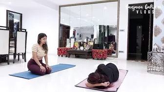 PRENATAL YOGA || @Sanjana Galrani Vlogs