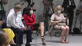 Reporter asks Putin why his political opponents are ‘dead, in prison, or poisoned’