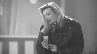 Taylor Dayne - Love Will Lead You Back (Official HD Video)