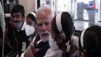 PM Modi Metro Travel | पंतप्रधान मोदी यांनी गरवारे कॉलेज ते आनंदनगर दरम्यान केला मेट्रो प्रवास