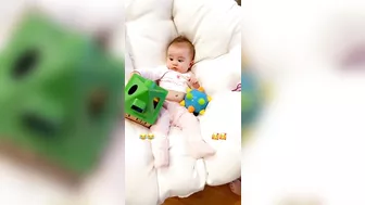 Funny Confusing baby - Cute video Tiktok #74 #shorts