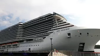 MSC SEAVIEW SHIP TOUR 4K - SUNSET BEACH POOL