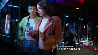 Nora & Bart Travel to Central City 2013 | The Flash 8x06 [HD]