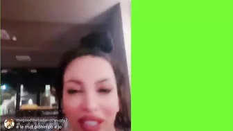 Rovena Stefa -  xhakuzi me bikini TikTok live