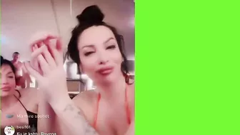 Rovena Stefa -  xhakuzi me bikini TikTok live