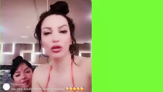 Rovena Stefa -  xhakuzi me bikini TikTok live