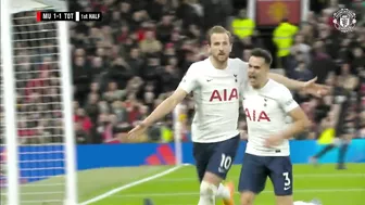 Ronaldo hat-trick seals vital win! | Manchester United 3-2 Tottenham | Highlights | Premier League