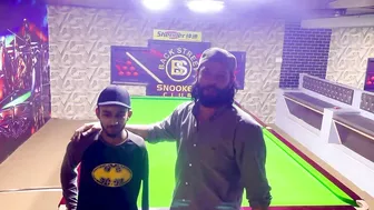 One hand player | challenge | 10 Red | prize | shahid | Raja Ahsan |