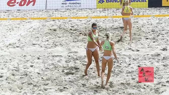 Women's Beach Volleyball Super Drops & Spikes