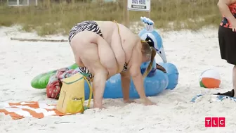 Meghan Finally Makes It to the Beach! | 1000-lb Best Friends